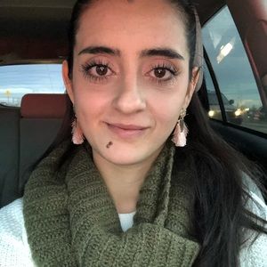 Meet your Posher, Tara